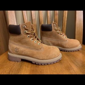 Timberland Kids Suede Boots, Size 1M